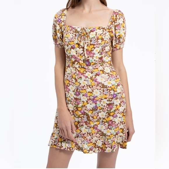 SANCTUARY Fresh Breeze Dress Sunny Field Floral Collage - Picture 1 of 10